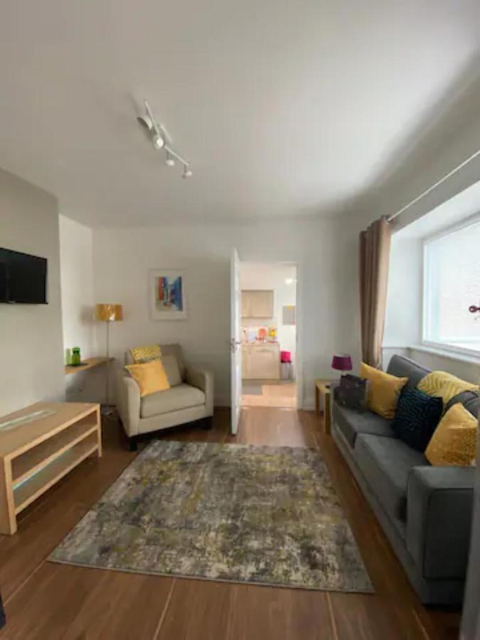 Location, Location! Gorgeous 1 Bed Apt- Килларни Экстерьер фото